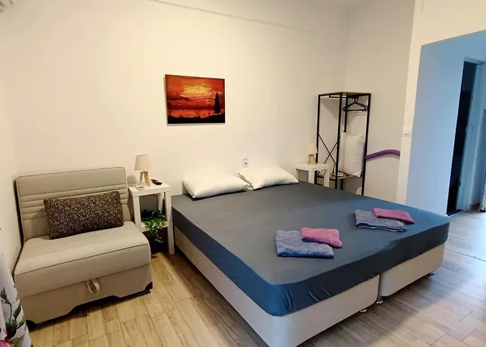 Karavaki Apartments